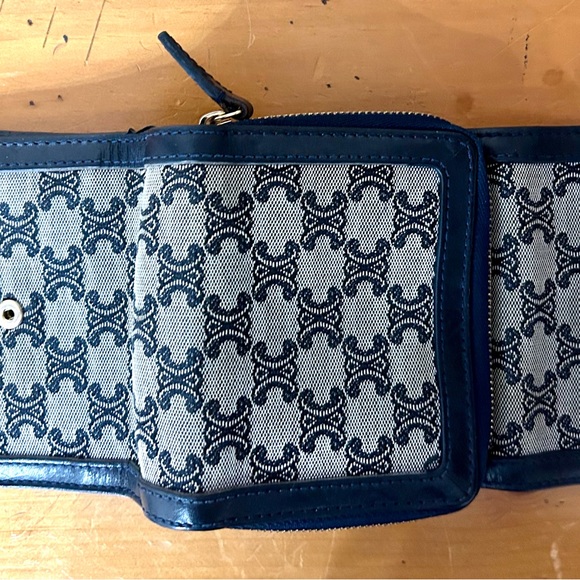 Celine Wallet - Great Used Condition - Picture 2 of 12